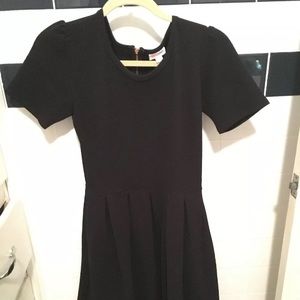 LuLaRoe solid black dress with pockets size medium